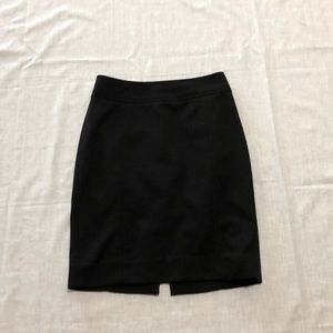 White House Black market pencil skirt size 4